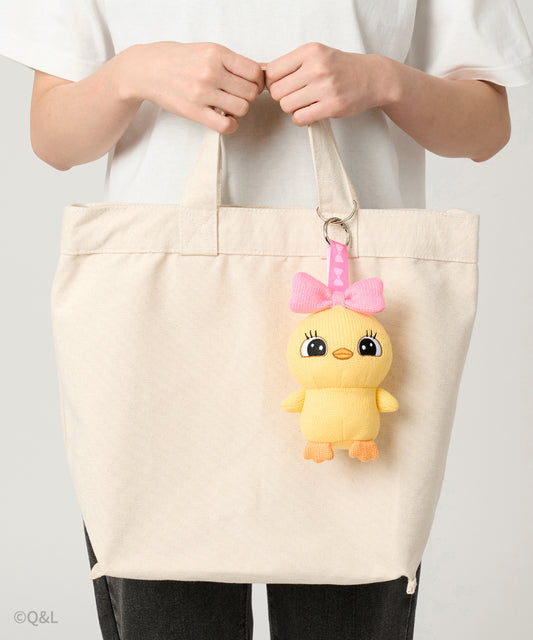 MeetQuack Lola Plush Keychain – Handmade Crochet Duck with Lanyard Ring