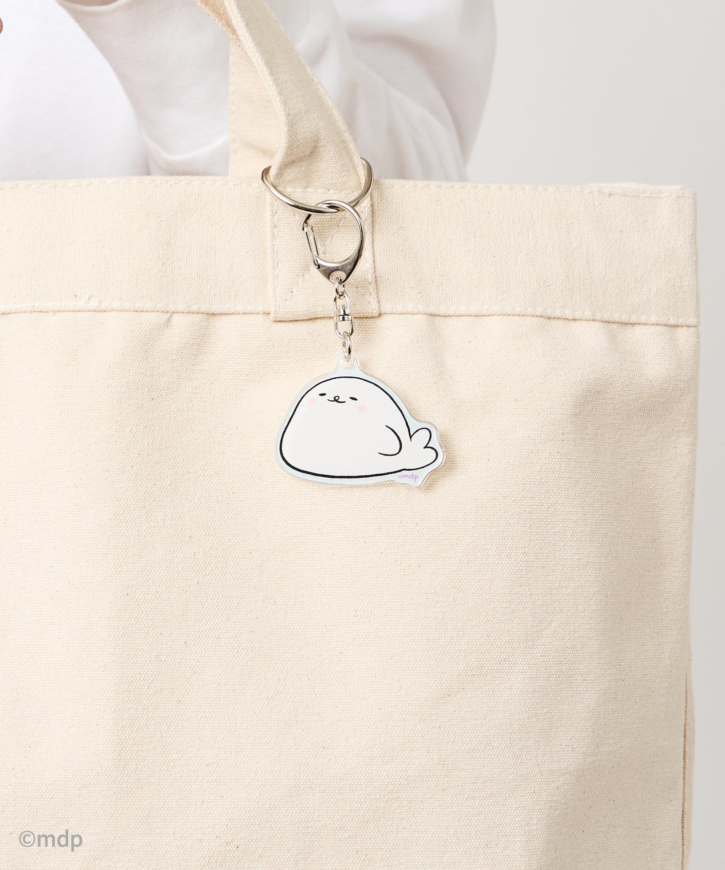 Maddiedanceparty Acrylic keychain Cece