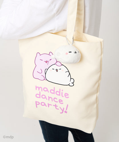 Maddiedanceparty/Mascot/Cece