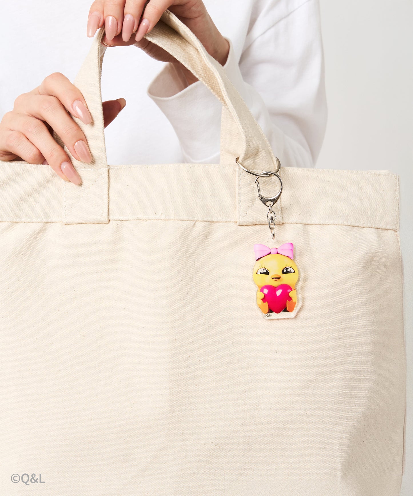 Quack and Lola  Acrylic keychain Lola