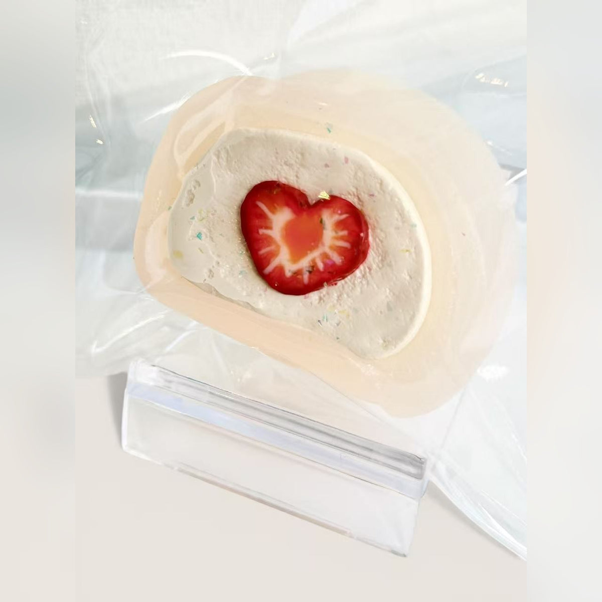Manma Real Strawberry Roll